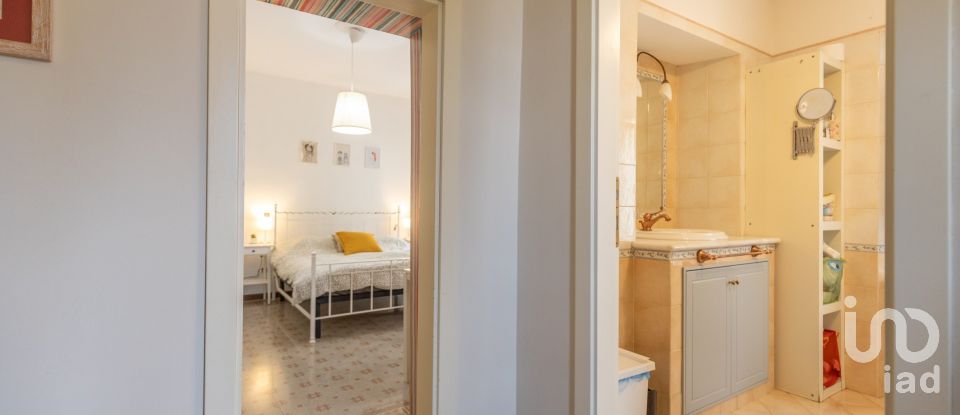 Town house 6 rooms of 177 m² in Montegiorgio (63833)