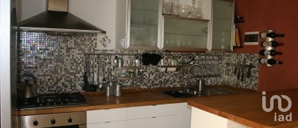 Villa Bifamiliare 10 locali di 210 m² in Testico (17020)