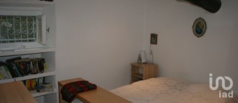 Villa Bifamiliare 10 locali di 210 m² in Testico (17020)