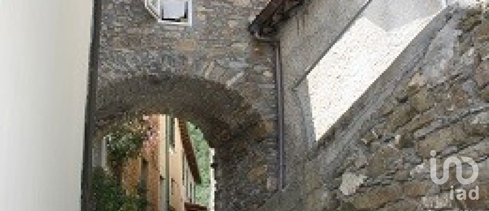 Villa Bifamiliare 10 locali di 210 m² in Testico (17020)