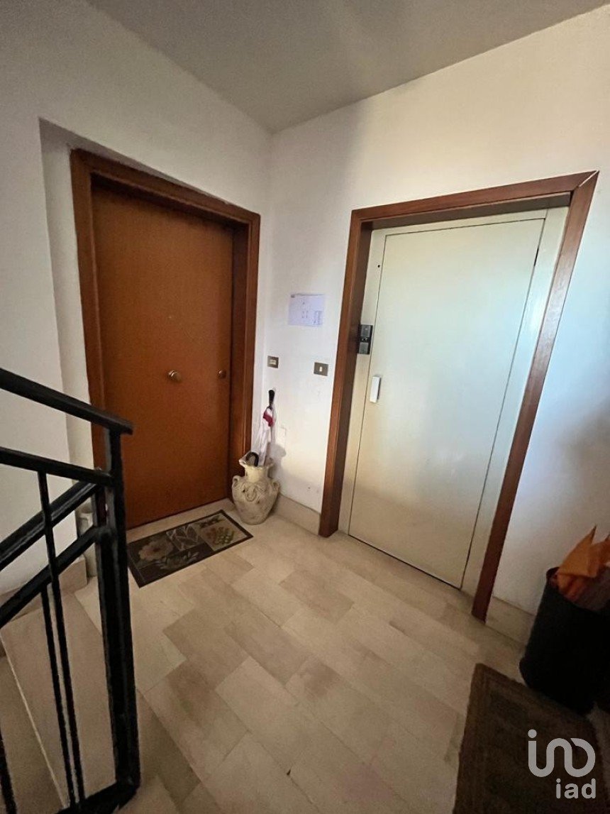 Appartamento 7 locali di 90 m² a Albano Laziale (00041)
