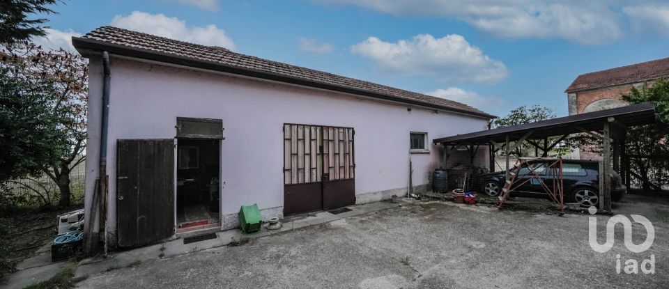 Town house 6 rooms of 226 m² in Massa Fiscaglia (44025)