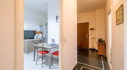 Apartment 7 rooms of 140 m² in Genova (16148)