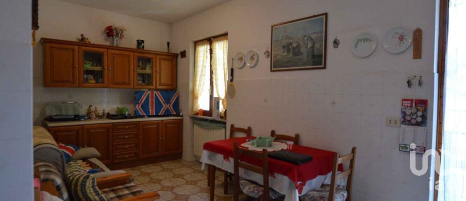 Apartment 5 rooms of 65 m² in Giusvalla (17010)