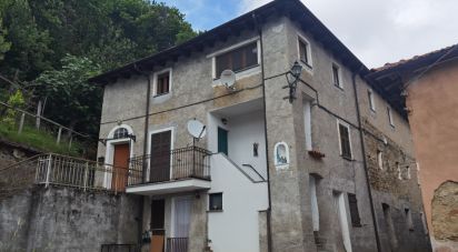 Appartamento 6 locali di 148 m² a Pallare (17043)