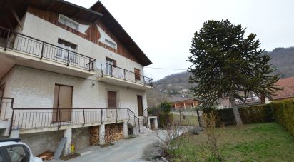 Casa indipendente 13 locali di 180 m² in Millesimo (17017)