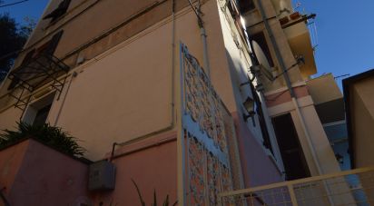 Appartamento 5 locali di 85 m² a Savona (17100)