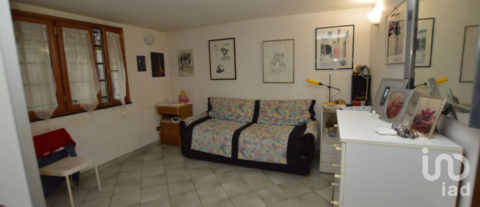 Casa indipendente / Villa 8 locali di 150 m² in Toirano (17055)