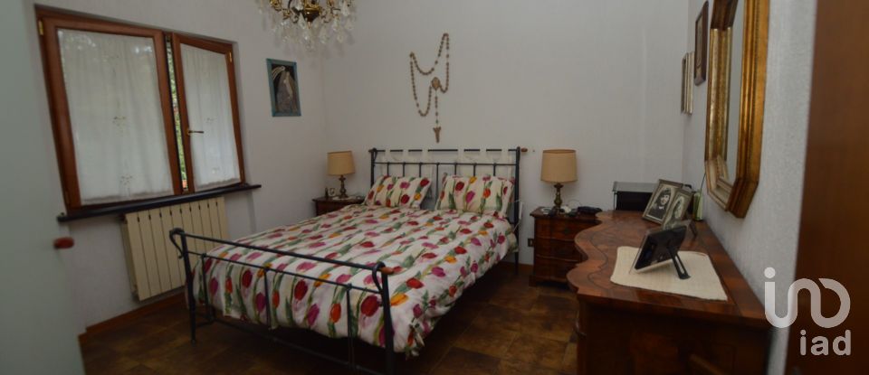 Casa indipendente / Villa 8 locali di 150 m² in Toirano (17055)