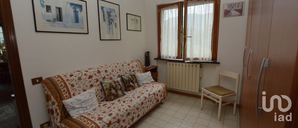 Casa indipendente / Villa 8 locali di 150 m² in Toirano (17055)