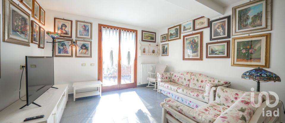 Casa indipendente 10 locali di 300 m² in Massa Fiscaglia (44025)
