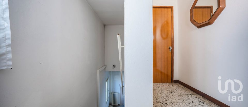 House 4 rooms of 101 m² in Jolanda di Savoia (44037)