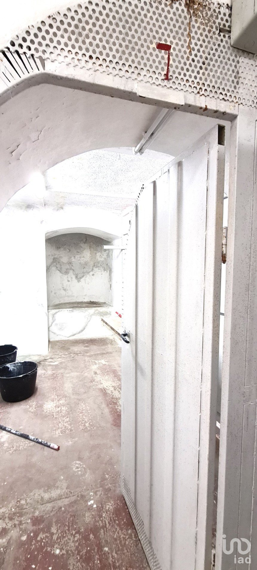 Posto auto di 13 m² in Genova (16151)