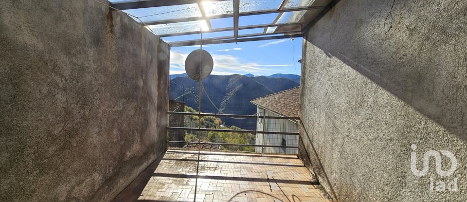 Villa storica 13 locali di 300 m² in Casanova Lerrone (17033)