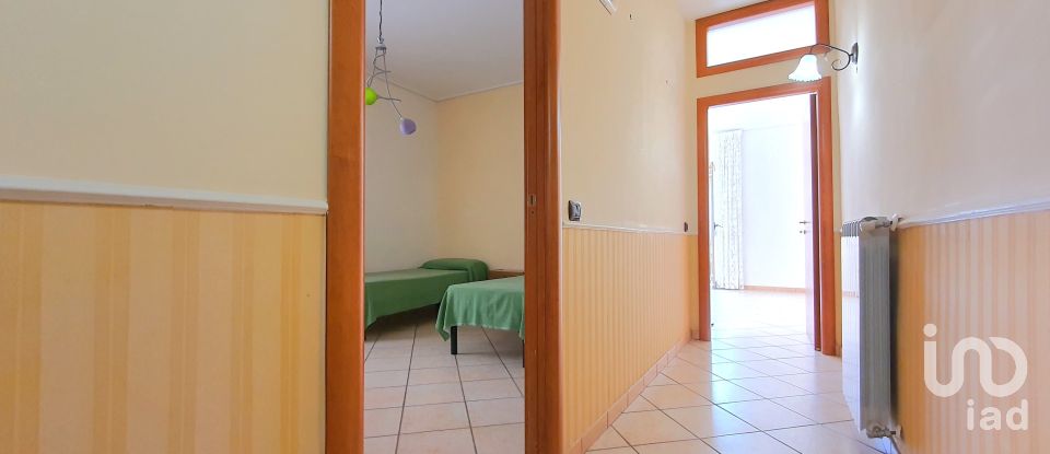Two-room apartment of 70 m² in Angri (84012)