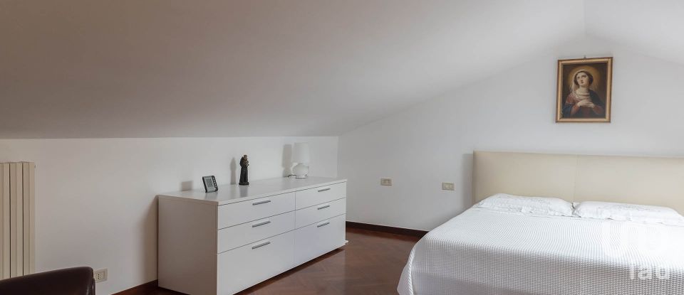Villa a schiera 10 locali di 245 m² in Civitanova Marche (62012)