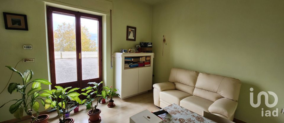 House 5 rooms of 140 m² in Rapagnano (63831)