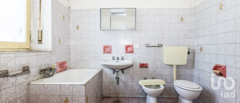 Appartamento 0 locali di 110 m² a Cesano Maderno (20811)