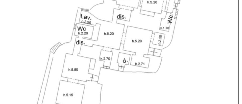 Equestrian facility 10 rooms of 380 m² in Cisternino (72014)