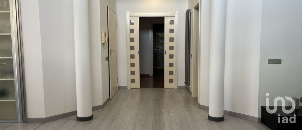 Loft 4 rooms of 183 m² in Civitanova Marche (62012)