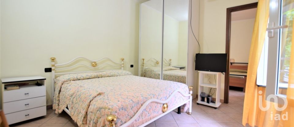 Apartment 5 rooms of 73 m² in Cogoleto (16016)