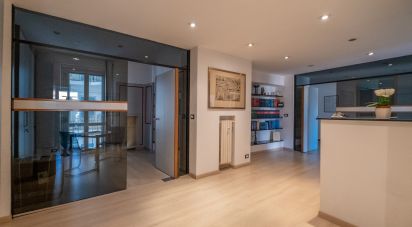 Immobile di prestigio 9 locali di 248 m² a Genova (16121)