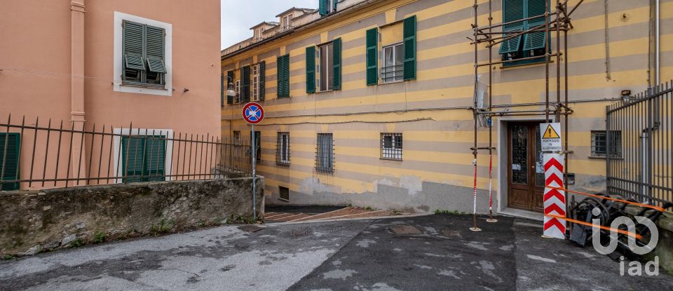 Attico / Mansarda / Loft 2 locali di 85 m² a Genova (16128)