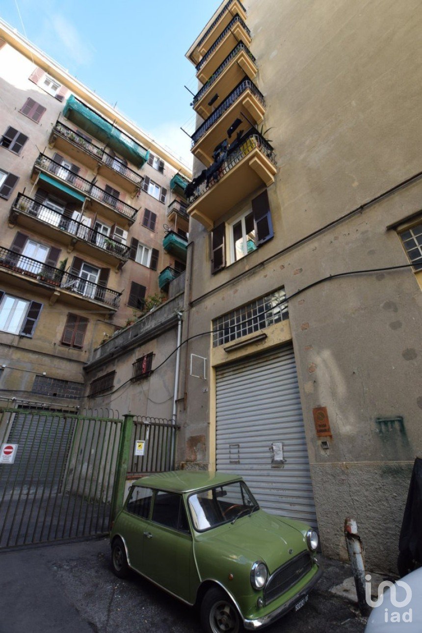 Posto auto/Box di 144 m² in Genova (16151)