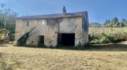 House 10 rooms of 300 m² in Castel di Lama (63082)