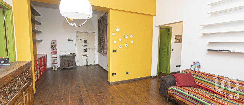Apartment 7 rooms of 101 m² in Genova (16121)