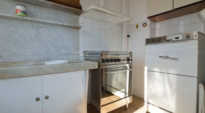 Appartamento 5 locali di 72 m² a Genova (16133)