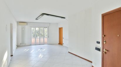 Trilocale di 155 m² a Lurago d'Erba (22040)