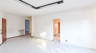 Trilocale di 155 m² a Lurago d'Erba (22040)