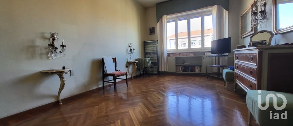 Immobile di prestigio 8 locali di 249 m² a Torino (10128)