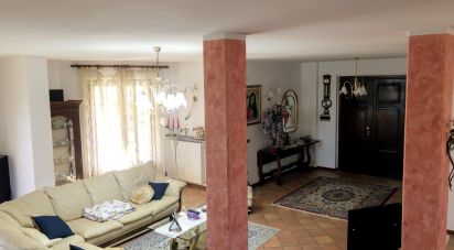 Farm 6 rooms of 350 m² in Monte Cerignone (61010)