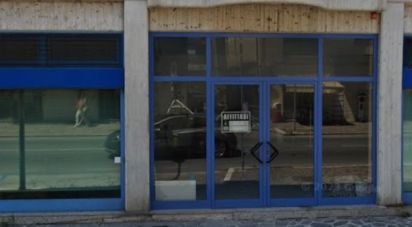 Shop / premises commercial of 225 m² in Giulianova (64021)