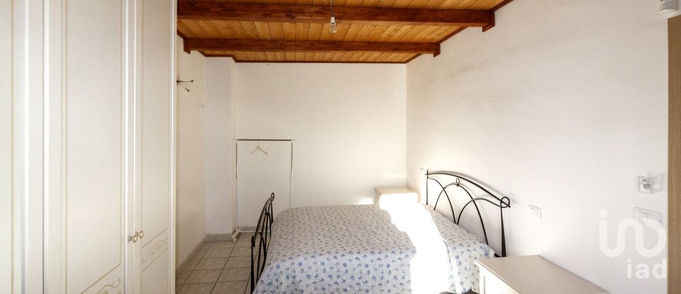 Casa 9 locali di 215 m² in Castellalto (64020)