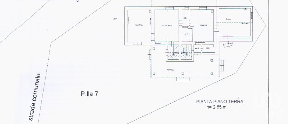 Lodge 9 rooms of 215 m² in Castellalto (64020)