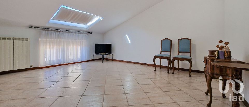 Casa indipendente 14 locali di 330 m² in Porto Sant'Elpidio (63821)