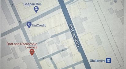 Negozio / locale commerciale di 225 m² in Giulianova (64021)