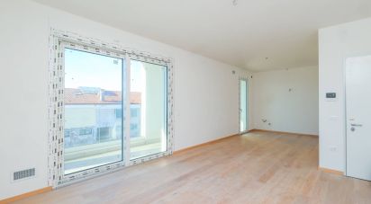 Quadrilocale di 136 m² a Mestrino (35035)