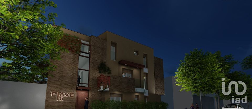 Block of flats 7 rooms of 156 m² in Fano (61032)