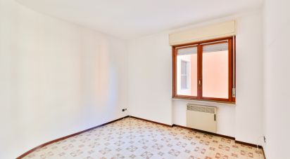 Bilocale di 60 m² a Cantù (22063)