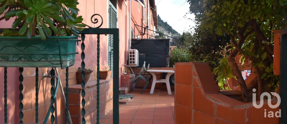 Casa 4 locali di 120 m² in San Giuliano Terme (56017)