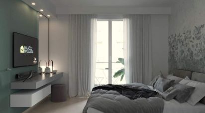 Three-room apartment of 90 m² in Bari (70123)