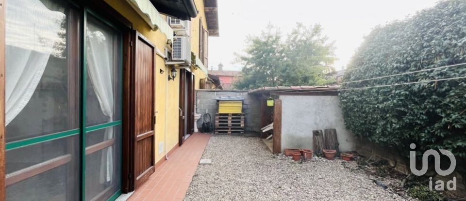 House 7 rooms of 128 m² in Gambolò (27025)