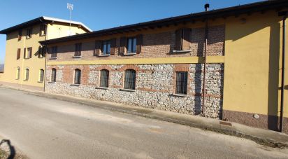 Traditional house 7 rooms of 126 m² in Castenedolo (25014)