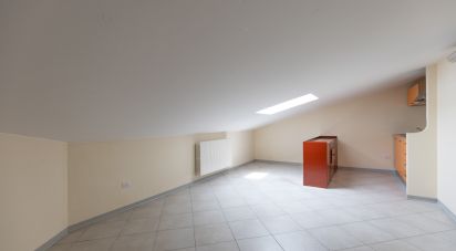 Appartamento 0 locali di 53 m² a Osimo (60027)