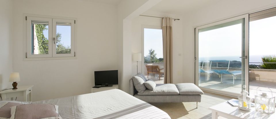 House boat 8 rooms of 160 m² in Gagliano del Capo (73020)
