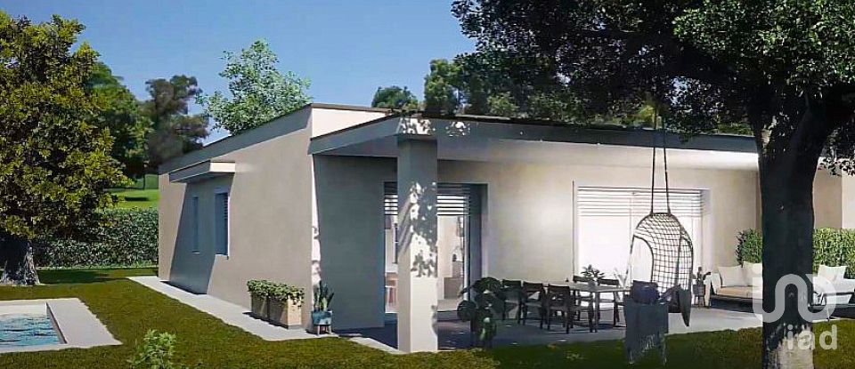 House 5 rooms of 263 m² in Casatenovo (23880)